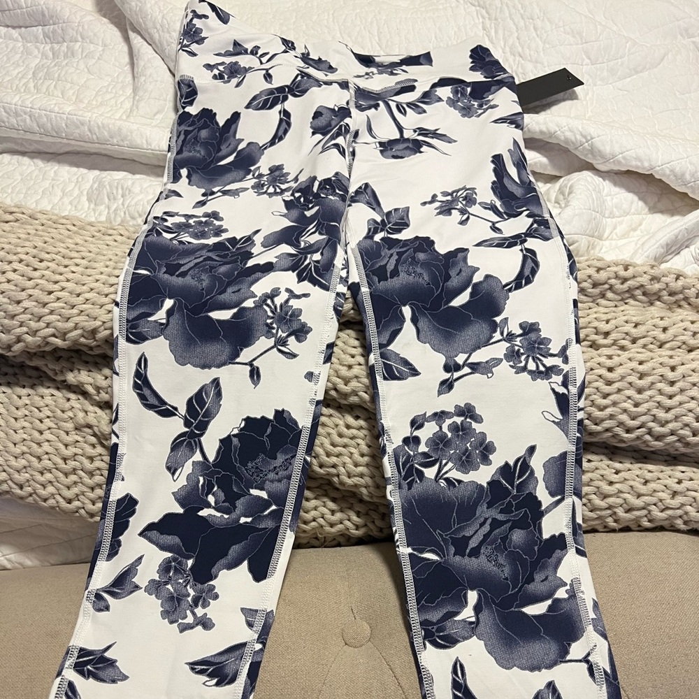 Blue Floral Leggings and Sports Bra Set